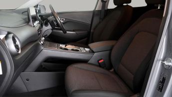 Hyundai KONA PREMIUM