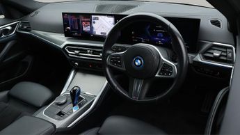 BMW i4 EDRIVE40 M SPORT