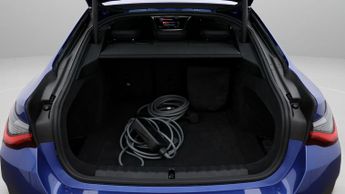 BMW i4 EDRIVE40 M SPORT
