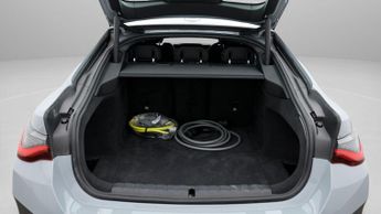 BMW i4 EDRIVE40 M SPORT