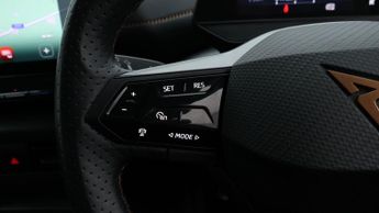 CUPRA Born V2