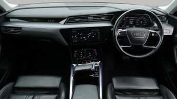 Audi e-tron QUATTRO SPORT