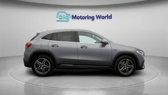 Mercedes-Benz GLA GLA 250 E AMG LINE