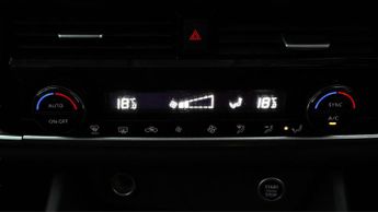 Nissan Qashqai DIG-T ACENTA PREMIUM DCT