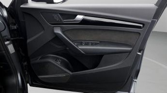 Audi Q5 TFSI E S LINE BLACK EDITION QUATTRO