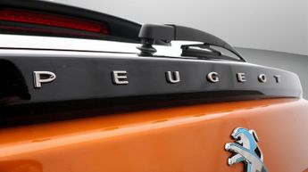 Peugeot E-2008 GT