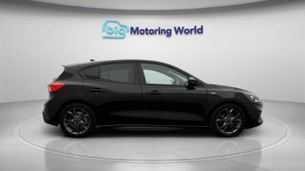 Ford Focus ST-LINE