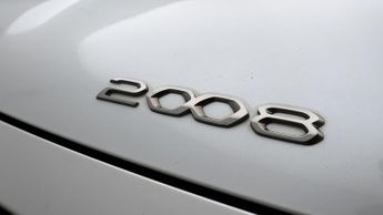 Peugeot E-2008 GT PREMIUM