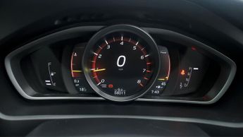Volvo V40 T3 INSCRIPTION EDITION