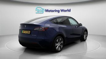 Tesla Model Y LONG RANGE AWD