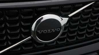 Volvo XC40 RECHARGE T4 PLUS