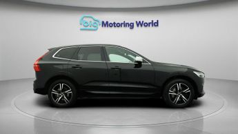 Volvo XC60 D4 R-DESIGN AWD