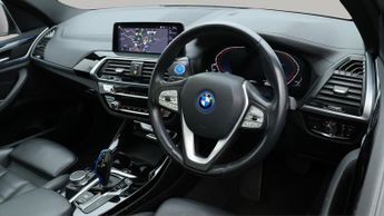 BMW iX3 PREMIER EDITION