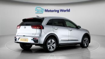 Kia Niro 4 PLUS