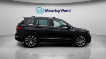 Volkswagen Tiguan R-LINE TECH TDI DSG
