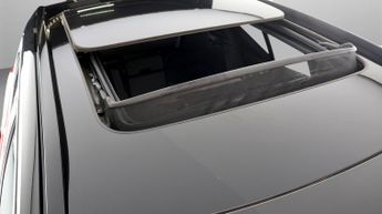 Volvo XC40 T4 R-DESIGN