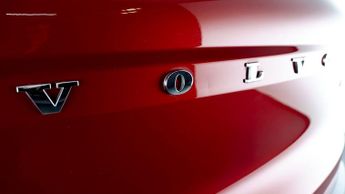 Volvo XC40 T4 R-DESIGN