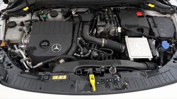 Mercedes-Benz GLA GLA 250 E AMG LINE PREMIUM
