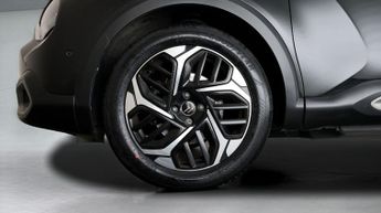 Citroen C4 PURETECH SHINE PLUS S/S EAT8