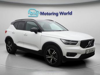 Volvo XC40 T3 R-DESIGN