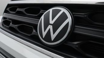 Volkswagen T-Roc LIFE TSI DSG
