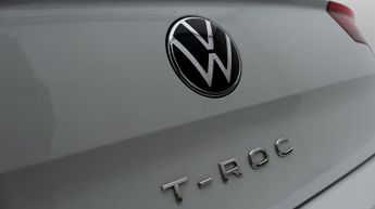 Volkswagen T-Roc LIFE TSI DSG