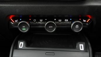 Citroen e-C4 SHINE PLUS