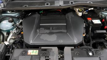 Citroen e-C4 SHINE PLUS