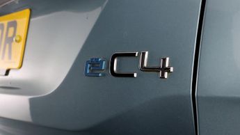 Citroen e-C4 SHINE PLUS