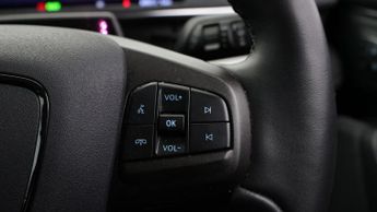 Ford Mustang Mach-E BASE