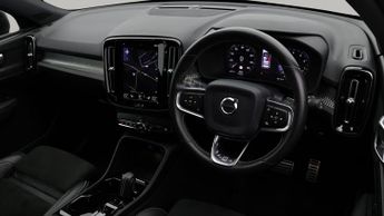 Volvo XC40 T4 R-DESIGN PRO AWD