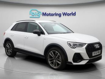 Audi Q3 TFSI S LINE BLACK EDITION