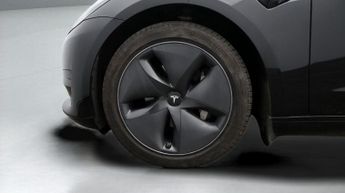 Tesla Model 3 MODEL 3