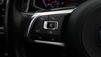 Volkswagen T-Roc BLACK EDITION TSI EVO DSG