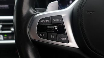 BMW 3 Series 330E M SPORT