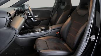 Mercedes-Benz A Class A 180 AMG LINE EXECUTIVE