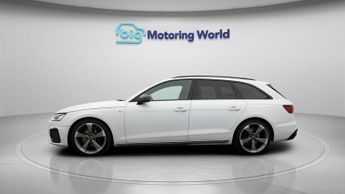 Audi A4 Avant AVANT TFSI S LINE BLACK EDITION