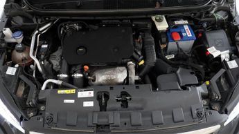 Peugeot 308 BLUEHDI S/S GT DIGITAL
