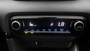Toyota Yaris DESIGN