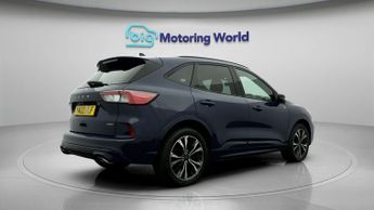 Ford Kuga ST-LINE X