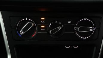 Volkswagen Polo LIFE TSI DSG