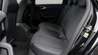 Audi A4 Avant AVANT TFSI S LINE BLACK EDITION
