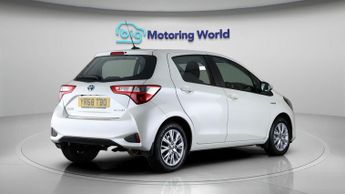 Toyota Yaris VVT-I ICON TECH