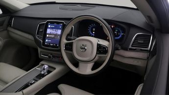 Volvo XC90 RECHARGE T8 PLUS AWD