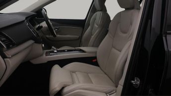Volvo XC90 RECHARGE T8 PLUS AWD