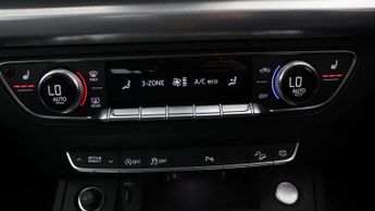 Audi Q5 TFSI QUATTRO SPORT