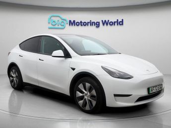 Tesla Model Y LONG RANGE AWD