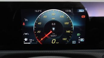 Mercedes-Benz CLA CLA 200 AMG LINE