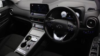 Hyundai KONA PREMIUM