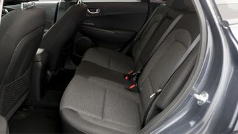 Hyundai KONA PREMIUM